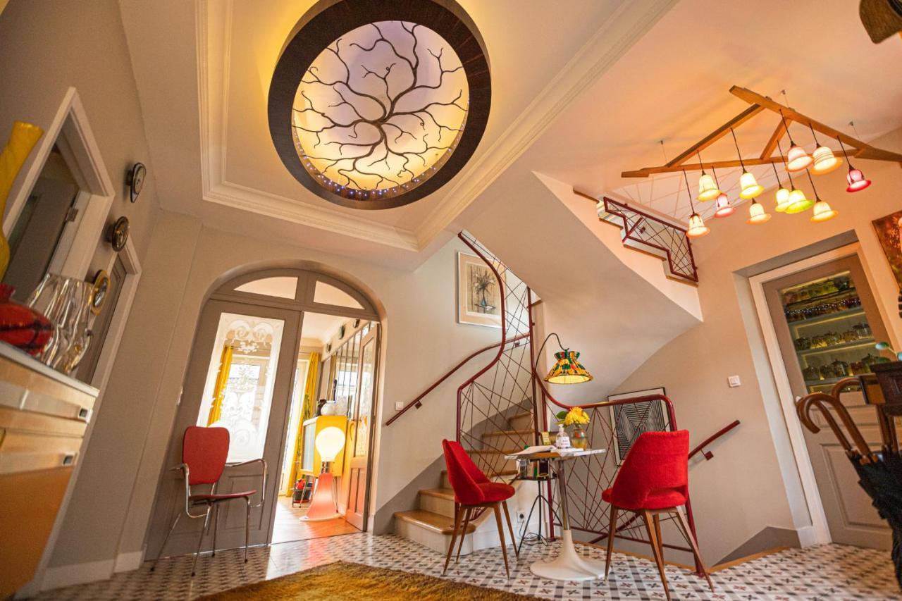 Отель Le Jardin Des Toiles Triel-sur-Seine Экстерьер фото